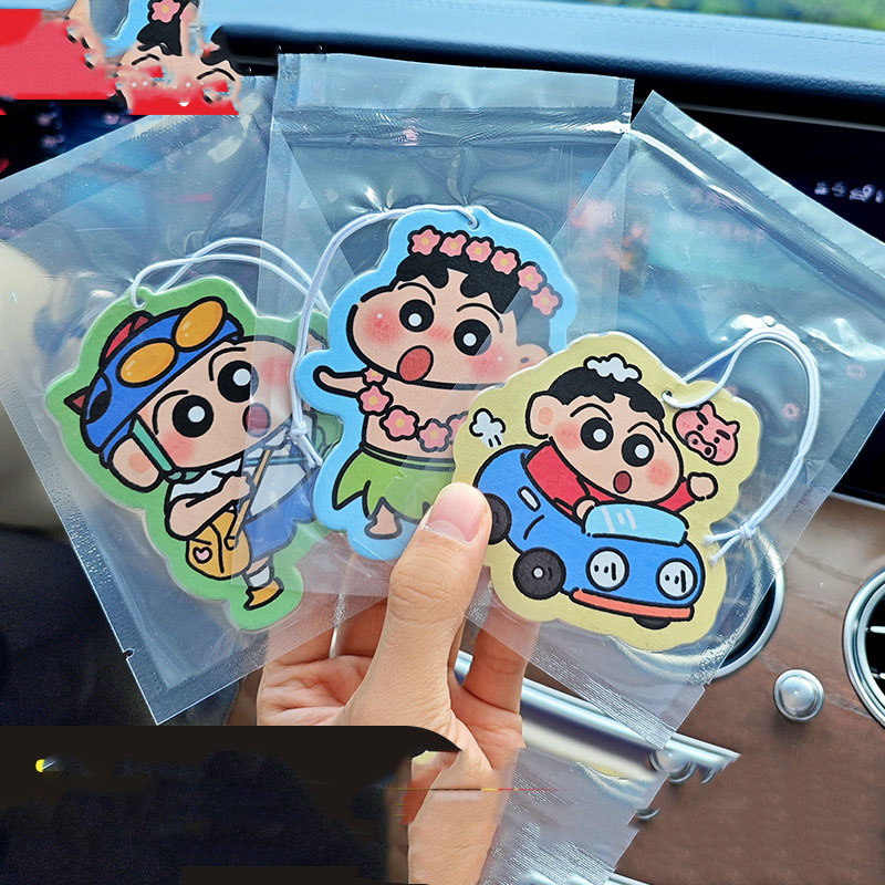 Car Accessories Hanging From Mirror - Désodorisant de voiture Kawaii Shin Chan,